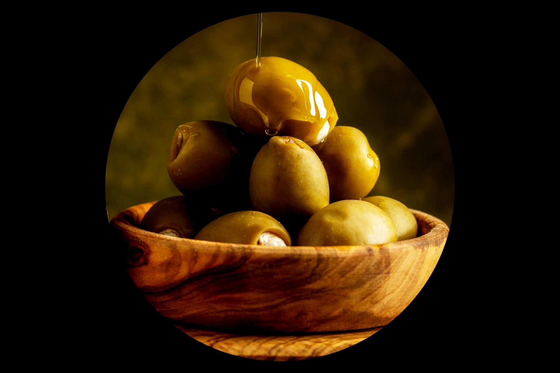 Olives; olive trees; Olea europaea; drupes; stone fruits;